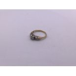 18ct gold 5 stone diamond ring (size P) (A) approx