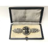 WW2 German Luftwaffe Reconnaissance Squadron Silver Grade Clasp. The central blackened Eagle head