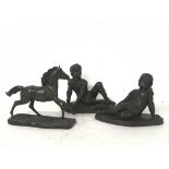 Modern simulated bronze figures by Heredities Limi