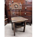 An oak arts and crafts design metamorphic library