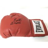 A signed boxing glove Roberto Duran.