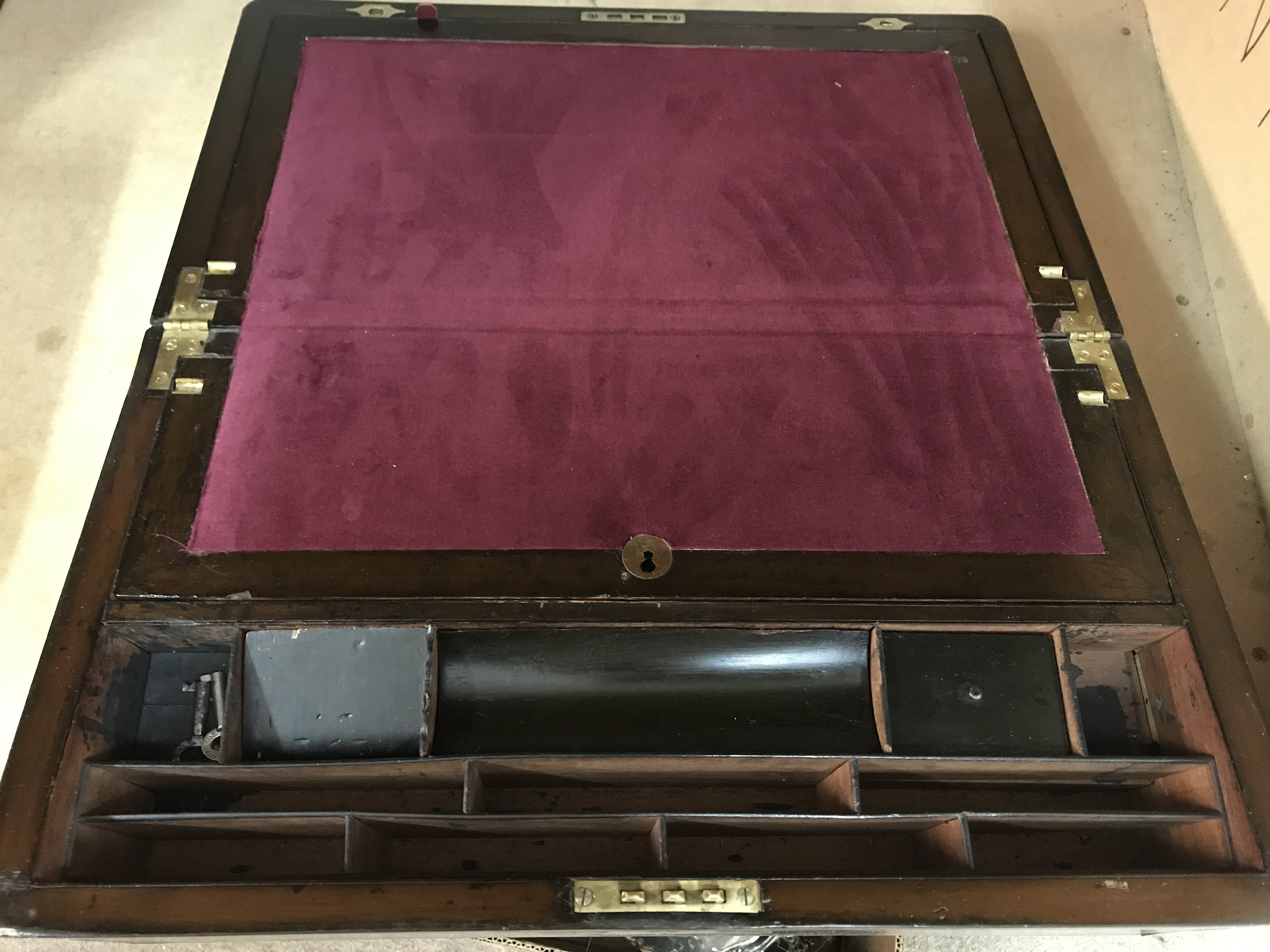 A Victorian rosewood brass bound writing slope wit - Image 3 of 3