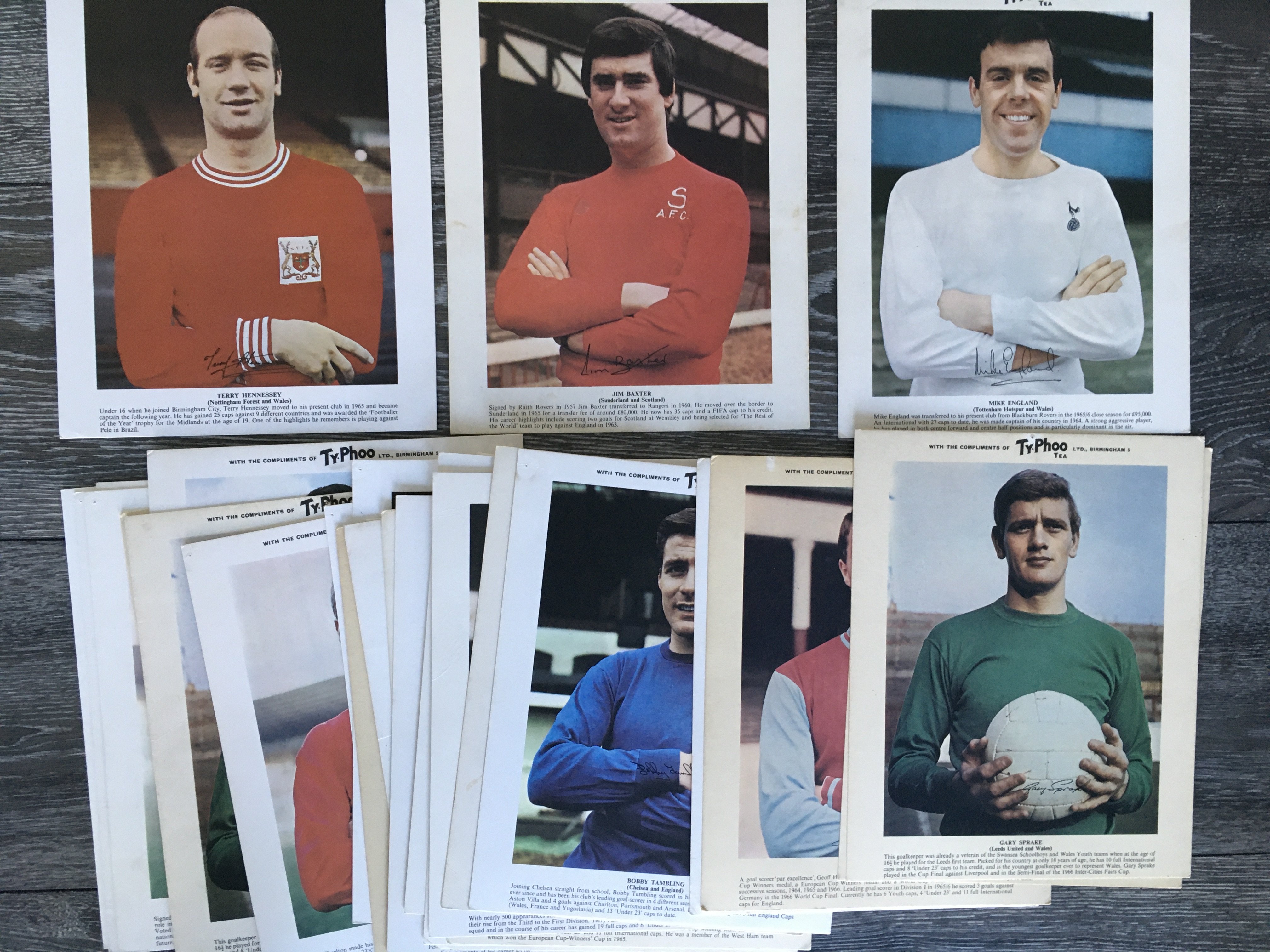 Typhoo Football Cards: Large colour cards of playe