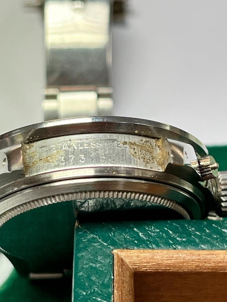A rare Rolex cosmograph Daytona reference 6263 manual wind column wheel chronograph adjusted to thre - Image 13 of 13