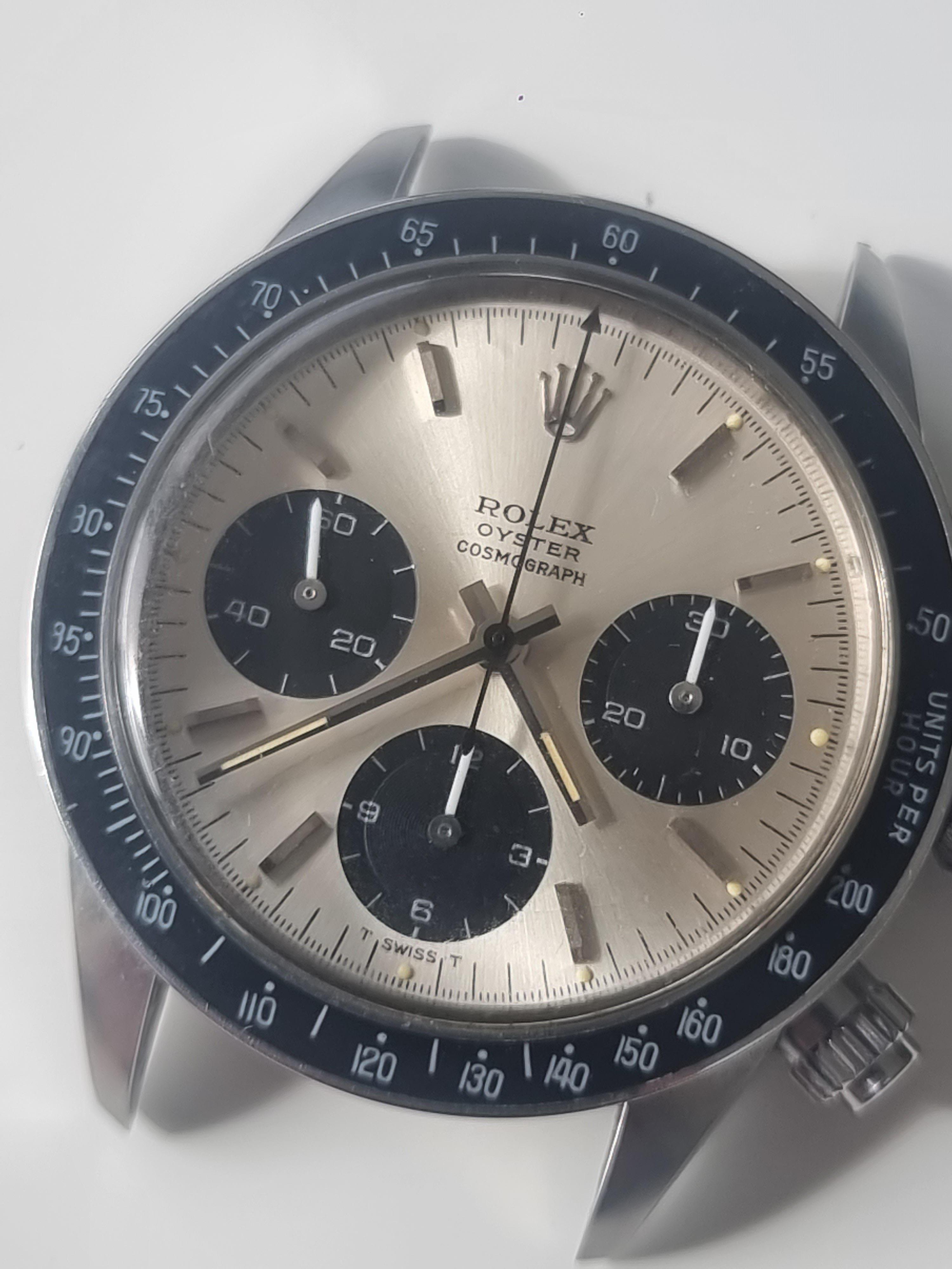 A rare Rolex cosmograph Daytona reference 6263 manual wind column wheel chronograph adjusted to thre - Image 4 of 13