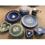 A quantity of various colour Wedgwood including tr