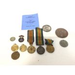 Medals from first and Second World War including o