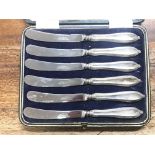 Cased silver hallmarked Sheffield made butter knives , postage cat B- NO RESERVE