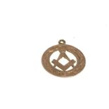 A 9ct gold Masonic pendant weighing 1.67g. Postage