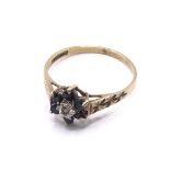 9ct gold diamond & sapphire cluster ring. Approx 1