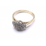 18ct gold diamond cluster ring. Approx 3g. Ring si