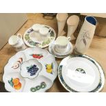 A collection of ceramics including Wedgwood plates
