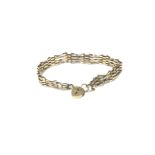 A 9ct gold gate bracelet. Approx 6.93grams.