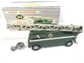 A Boxed Dinky Supertoys B.B.C. T.V. Extending Mast