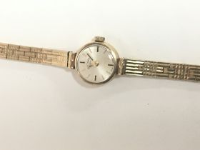 A ladies 9carat gold Rotary wrist watch. Weight 16