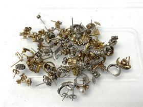 A collection of mixed gold stud earrings Approx 53