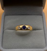 An antique 18ct gold sapphire and diamond ring, Si
