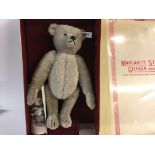 A limited edition Steiff teddy bear 1983 replica o