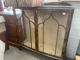A circa 1920 Chinoiserie display cabinet