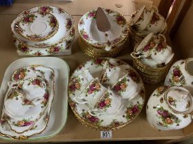 A collection of Royal Albert Country Roses dinner