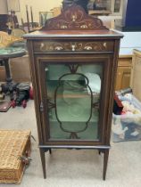 A inlaid oak display cabinet, 34x55x height 115cm