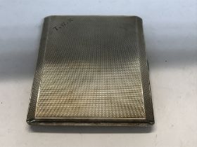 A silver cigarette case 152 grams.