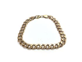 A 9ct gold bracelet. 8.7g and 8.5inches long.Posta