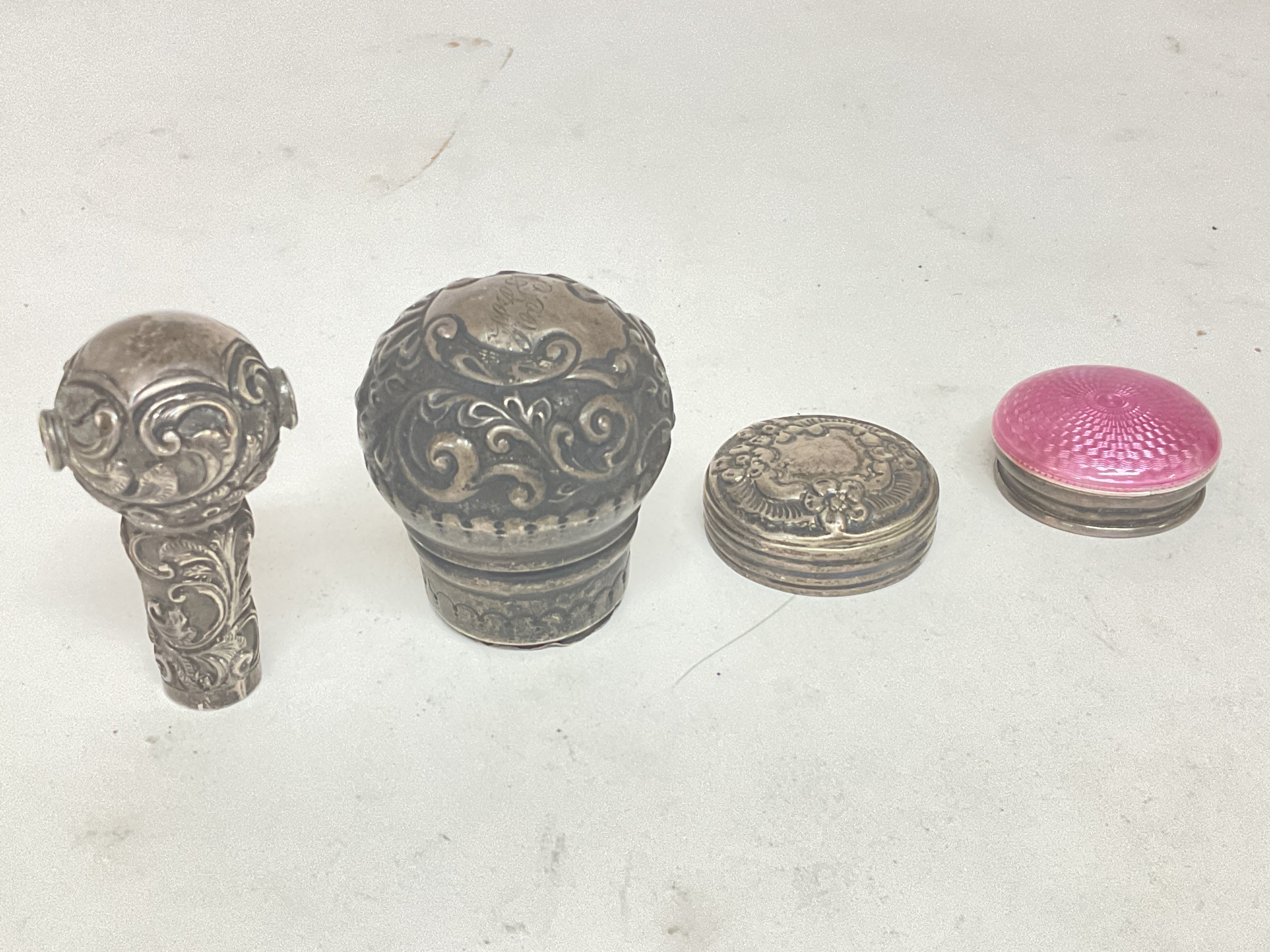 Silver hallmarked stoppers, lids etc. postage cate