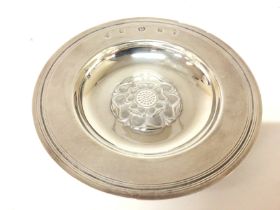 A silver English rose dish. 17cm diameter and 256g. Approximately 1977. Postage B