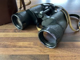 A pair of Carl Zeiss binoculars - NO RESERVE