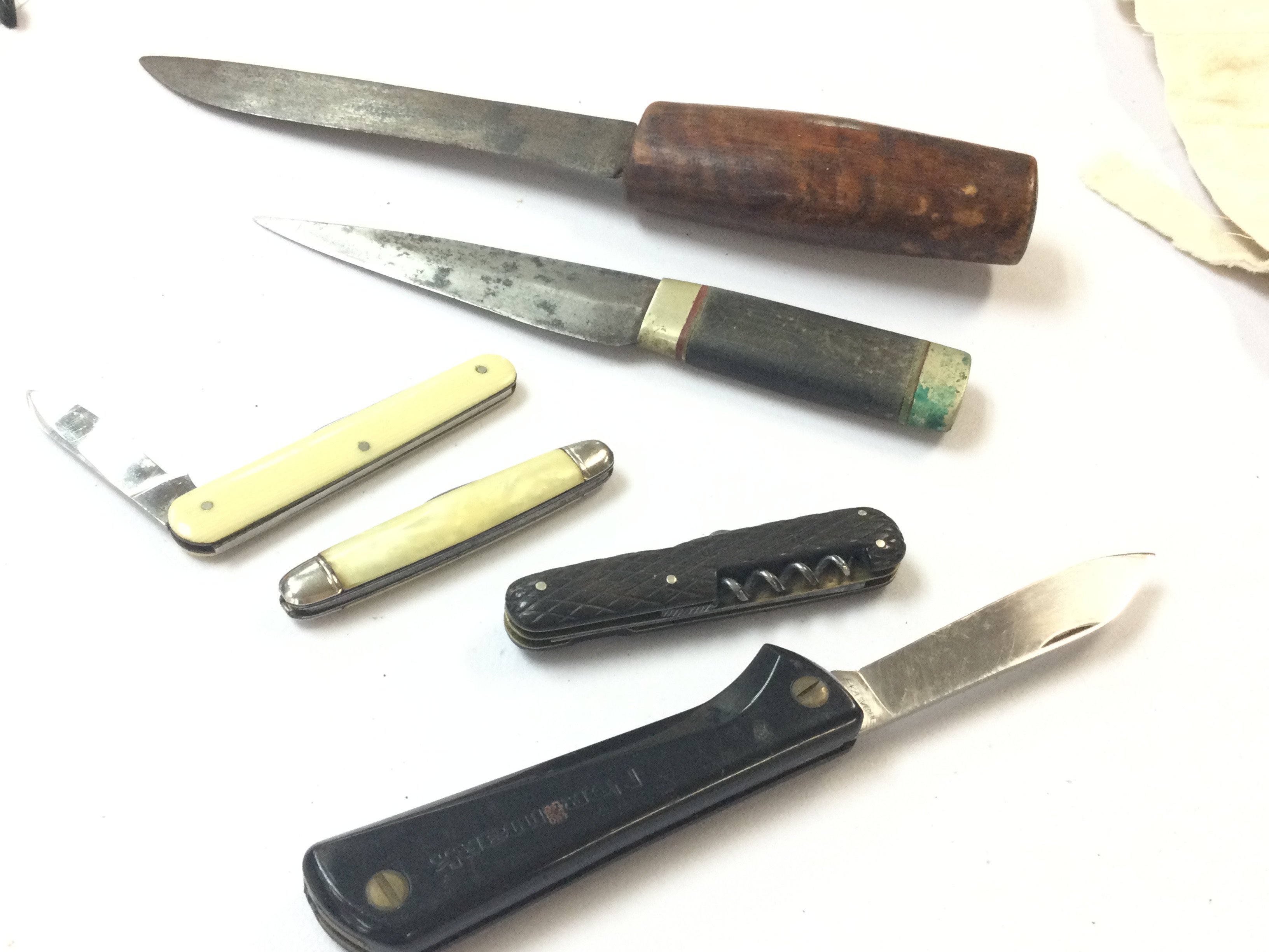 Pen knives (one knife removed due to illegal reasons) - Image 2 of 3