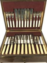 A Lelingwell Sheffield cutlery set