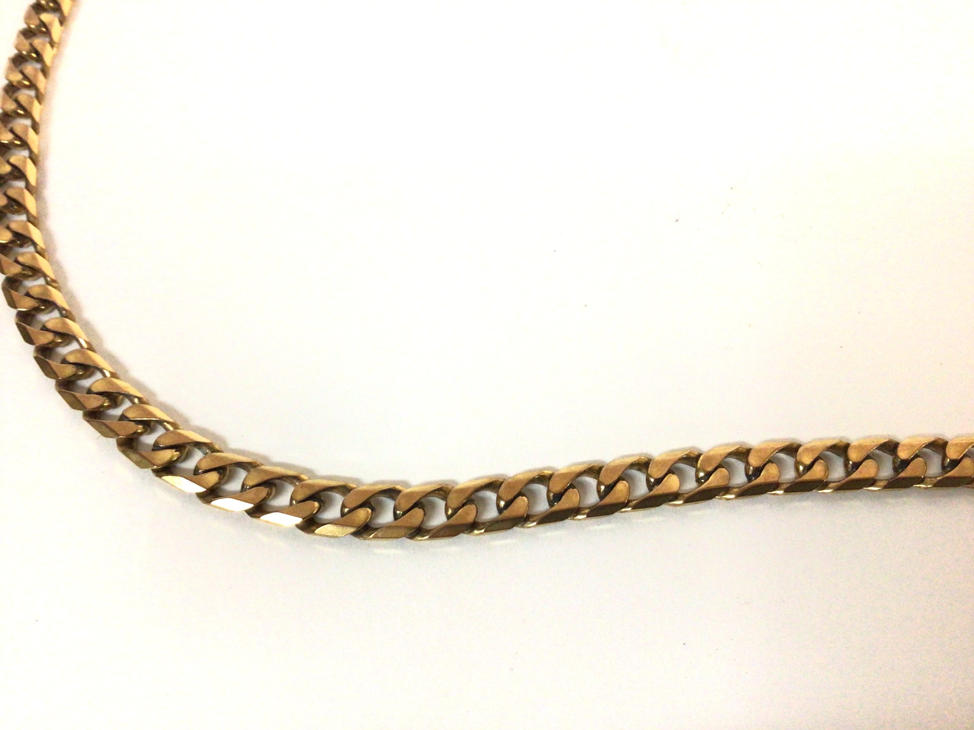 A 9ct gold cuban chain. Total weight 46.5g and 61c - Image 3 of 3