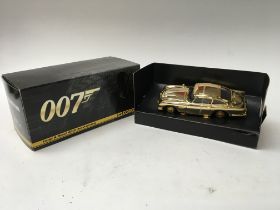 A 007 goldfinger corgi car Aston Martin DB5, seria