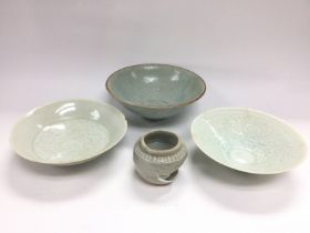 Four Celadon ware items comprising three dishes, l