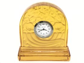 Baccarat small Art Deco glass clock, height of 8cm