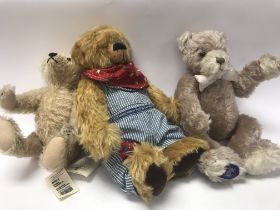 A box of eight mixed collectable bears, including