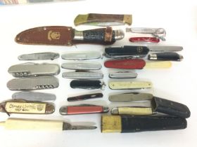 A collection of vintage penknives including Taylor