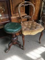 A late Victorian music stool with a circular revol