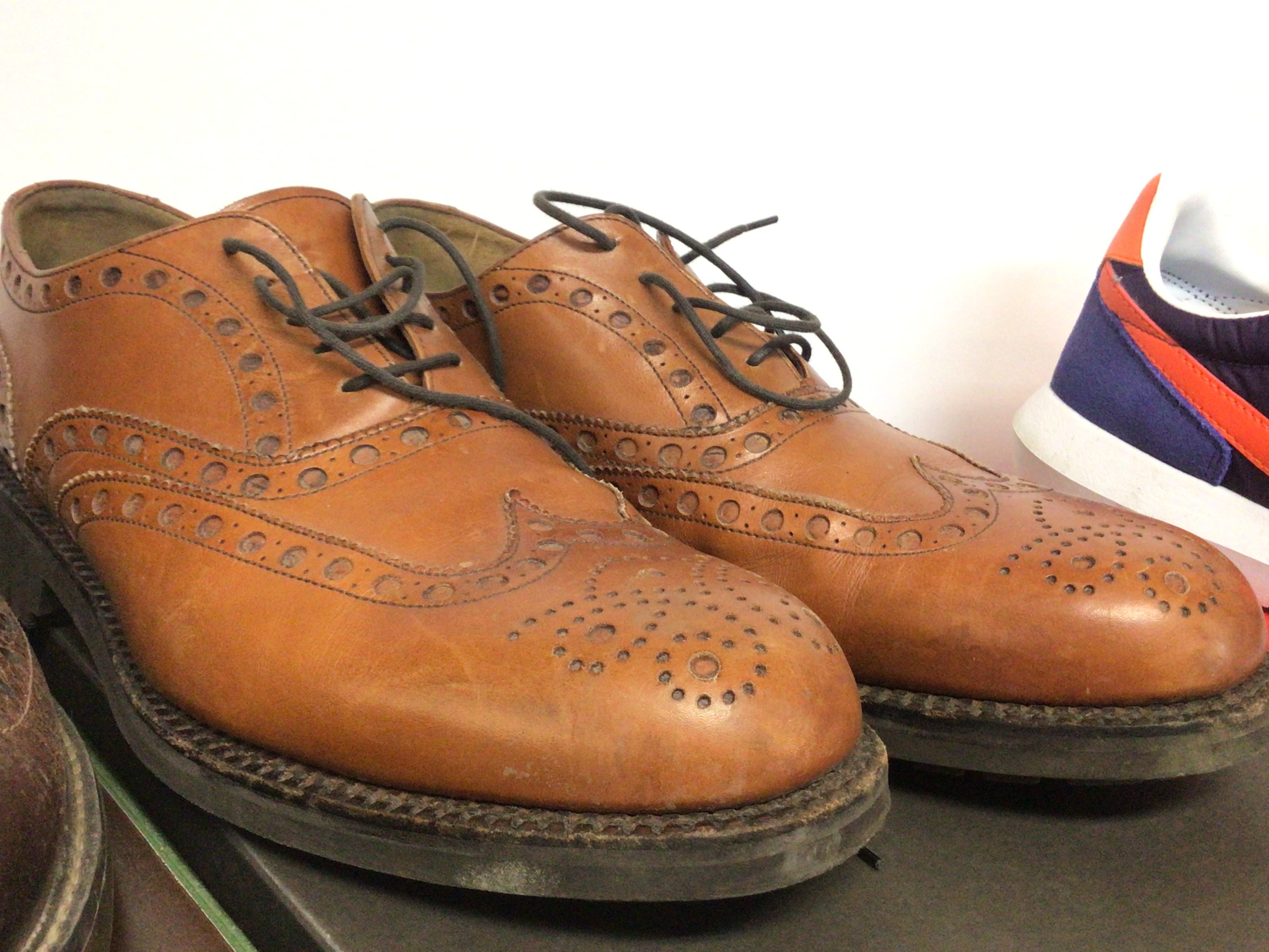 Mens size 8 shoes including Harris Tweed boots, Jo - Image 3 of 4