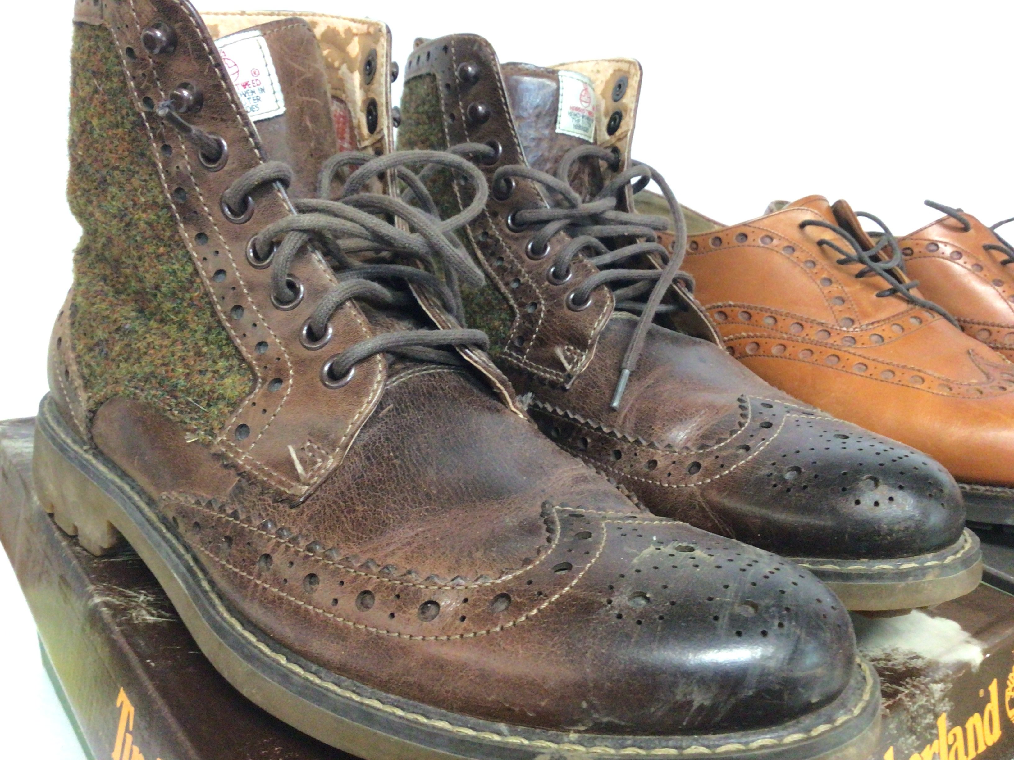 Mens size 8 shoes including Harris Tweed boots, Jo - Image 2 of 4