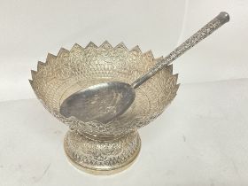 Oriental silver bowl ,diameter of 17.5cm, 12cm tal