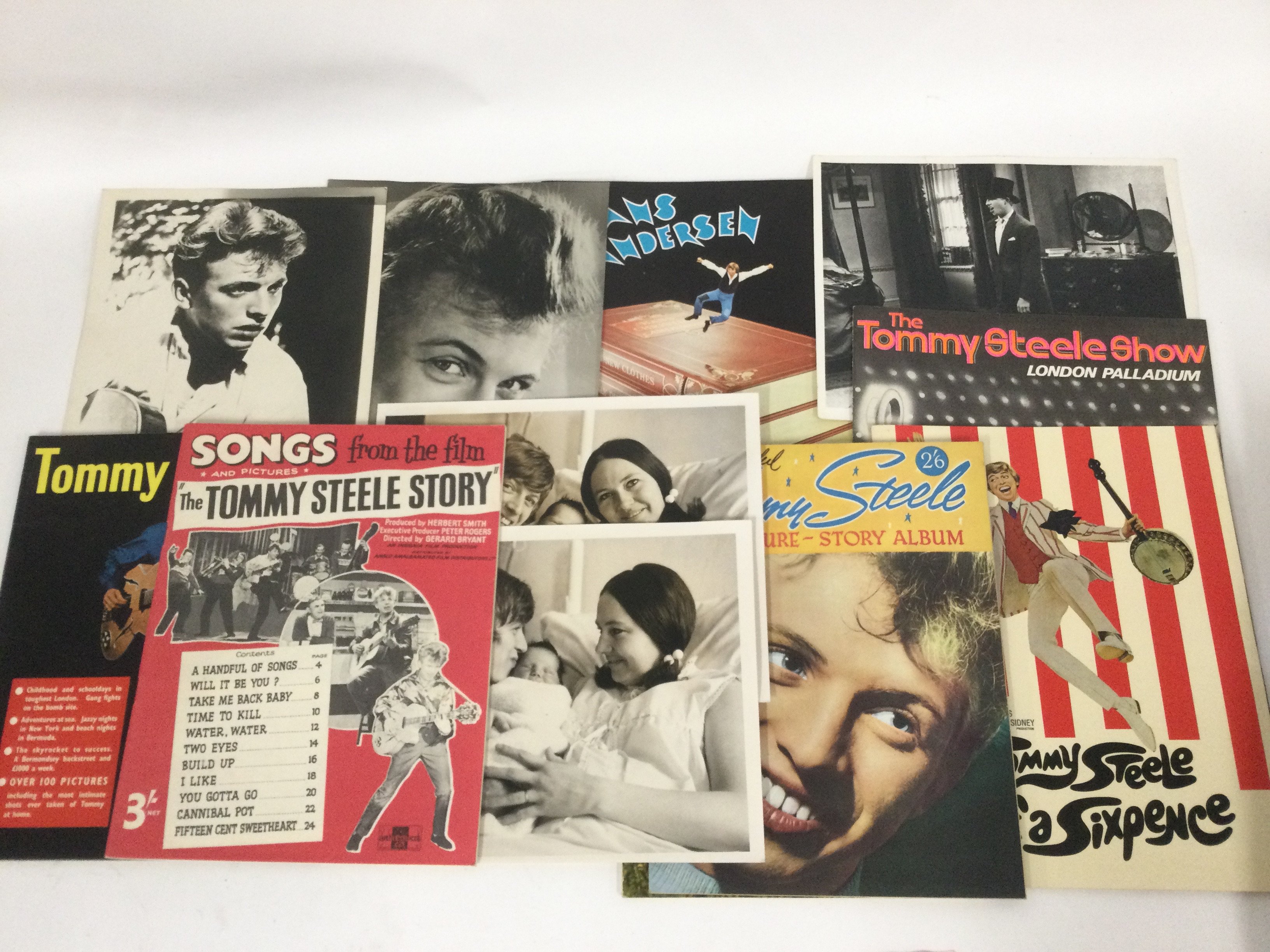 A collection of Tommy Steele memorabilia comprisin - Image 4 of 4