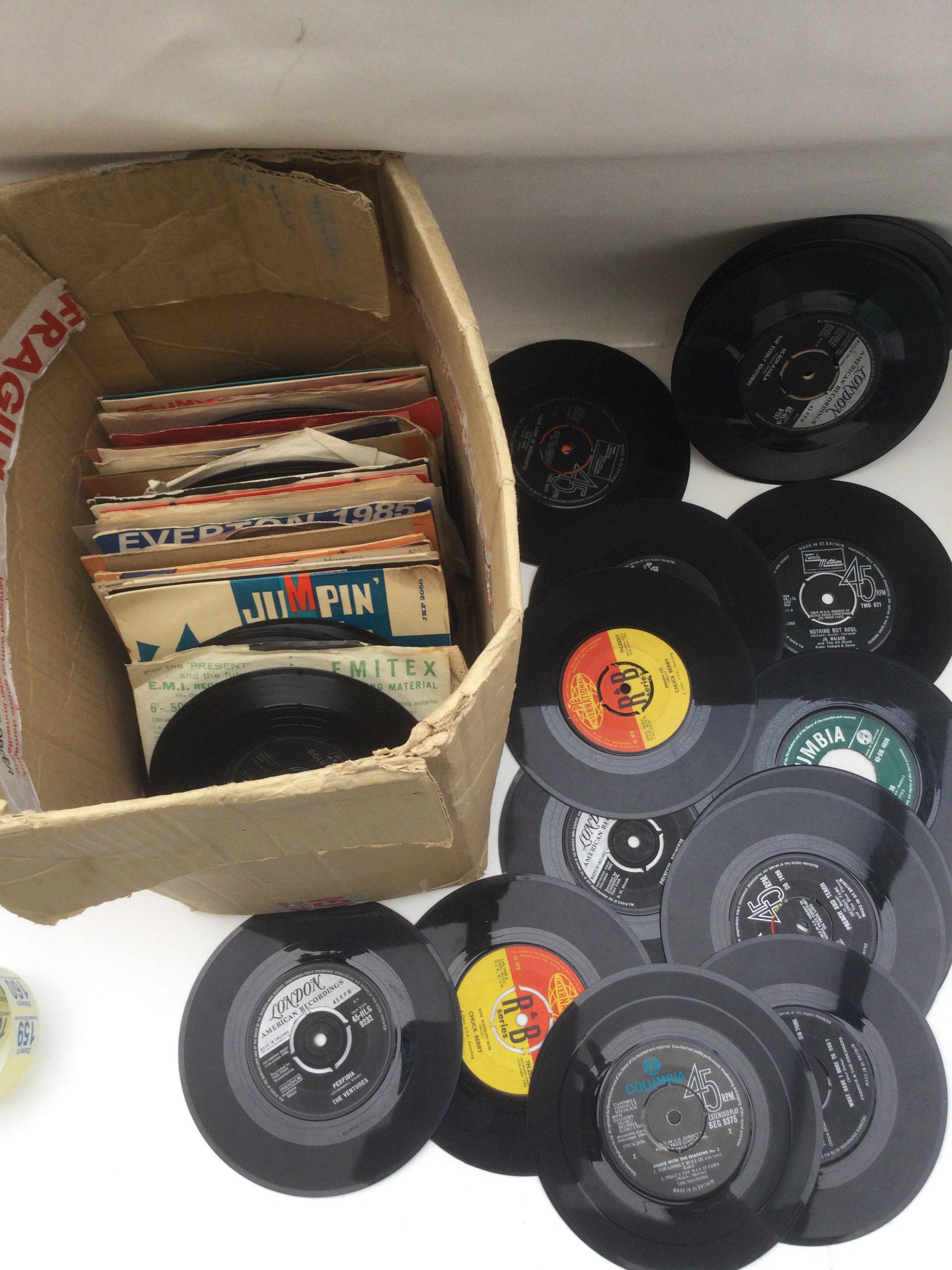 A box of 7inch singles and EPs by artists from the - Image 2 of 2