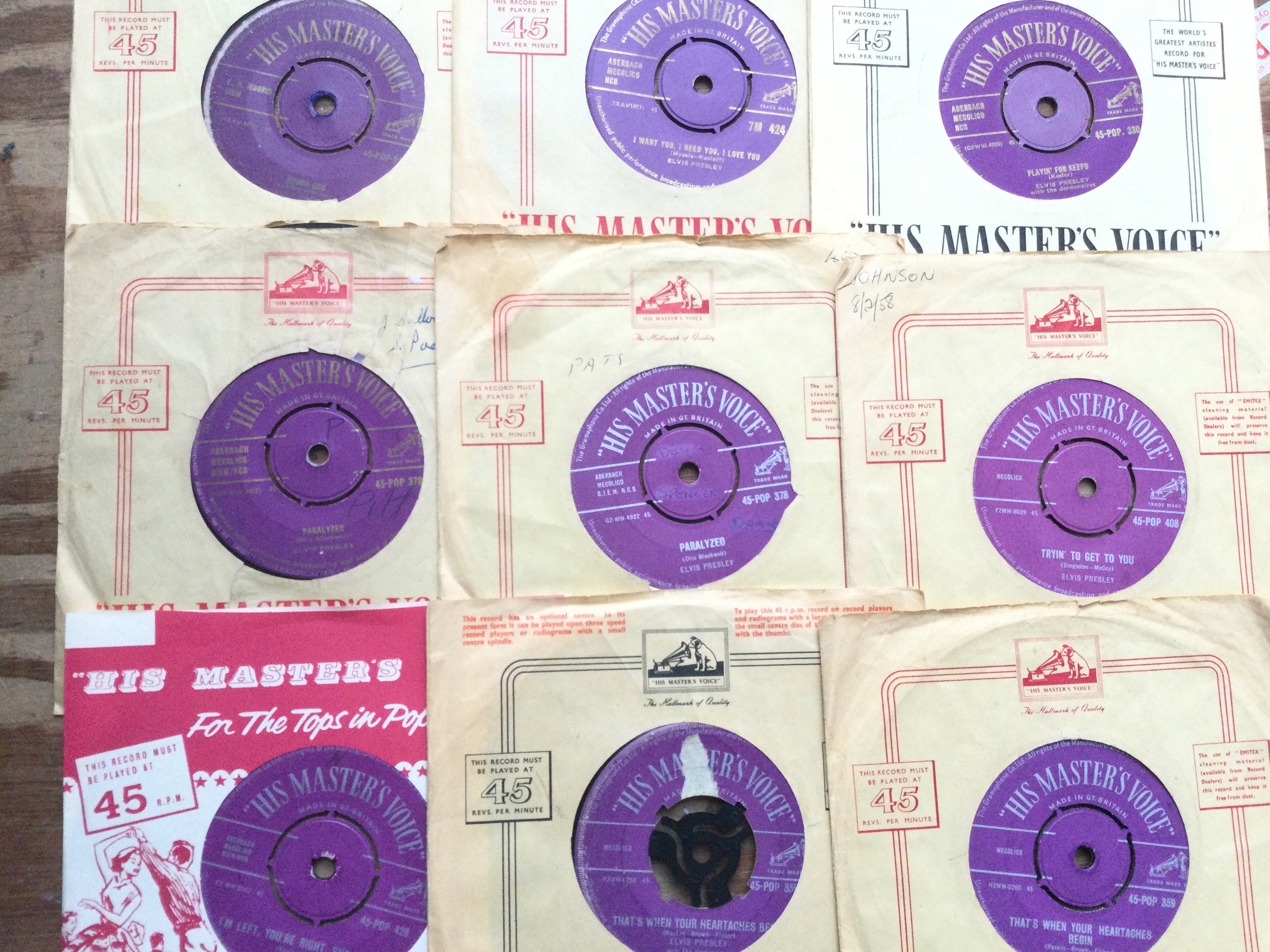 Nine Elvis Presley 7inch singles comprising gold a