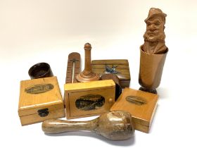 A collection of Mauchline ware and treen items. (B