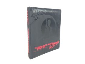 James Bond The World Is Not Enough binder with tra