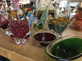 A collection of murno and carnival glass including