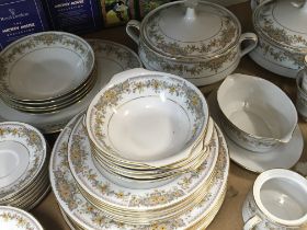 A Noritake fine China dinner set with tureens dine