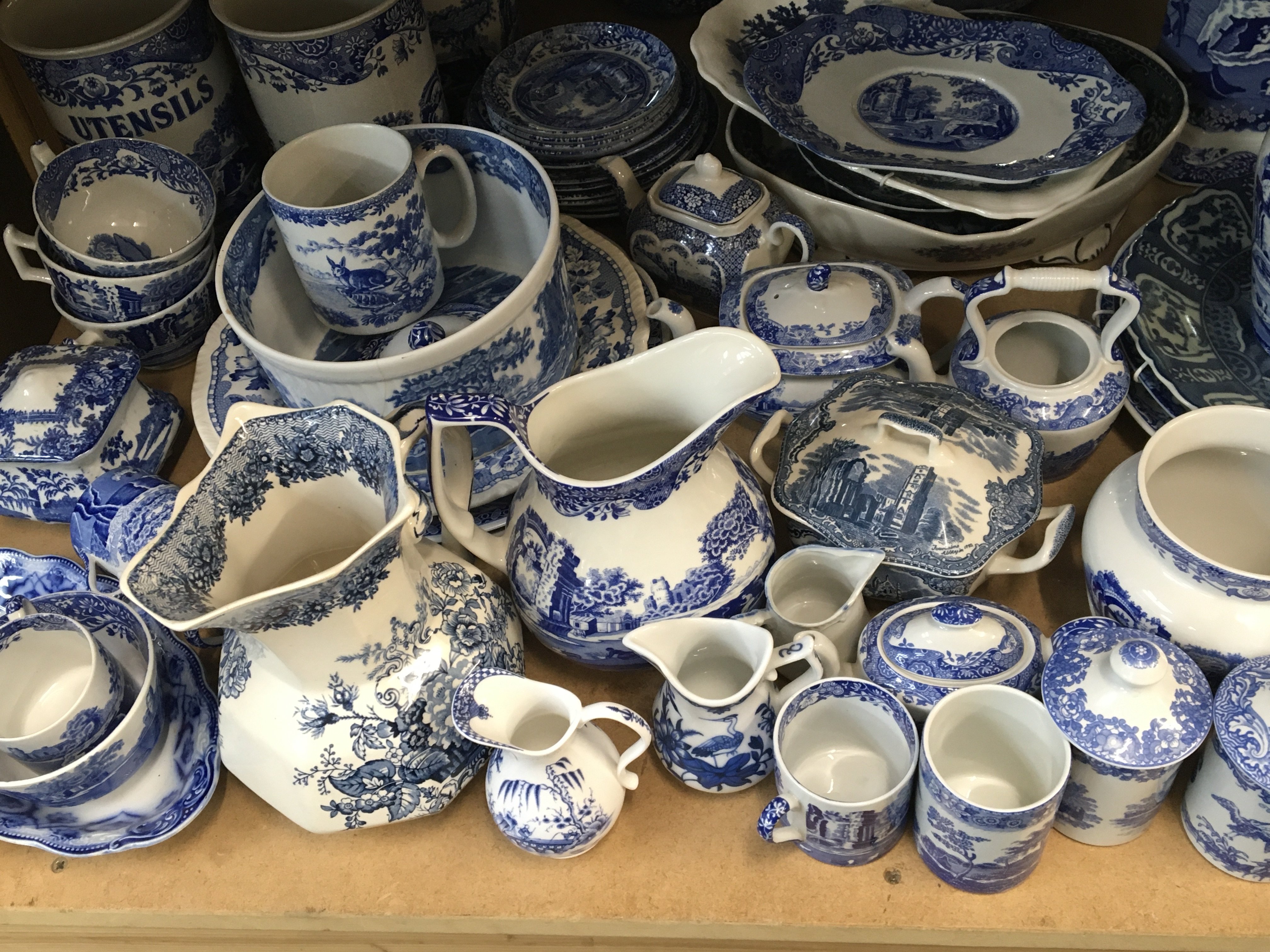 A collection of Copland Spode blue and white ceram